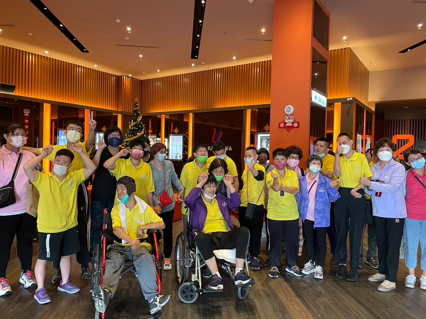 從來沒想過的初次電影院(標題圖檔)