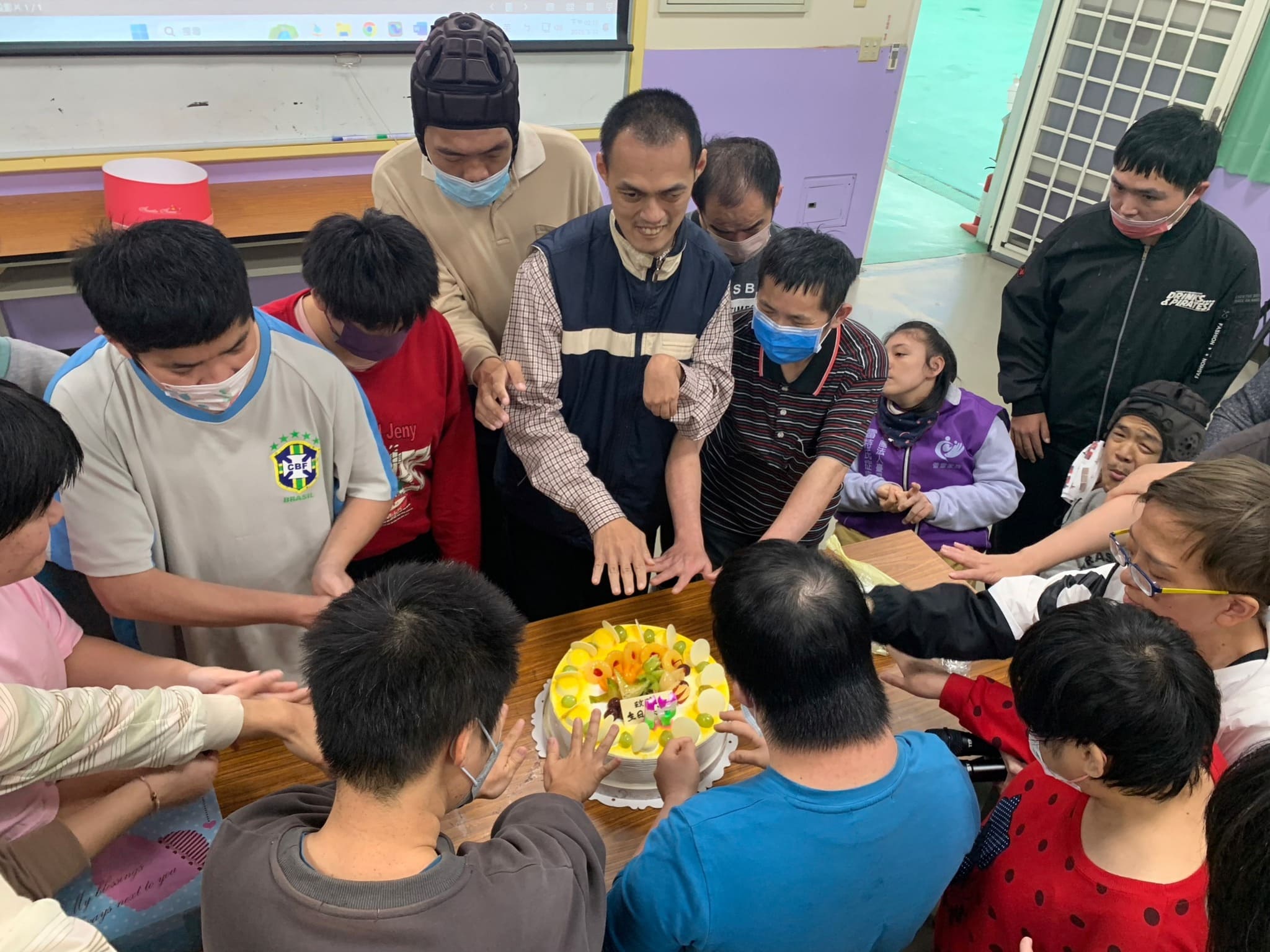 玫瑰19周年生日快樂(標題圖檔)