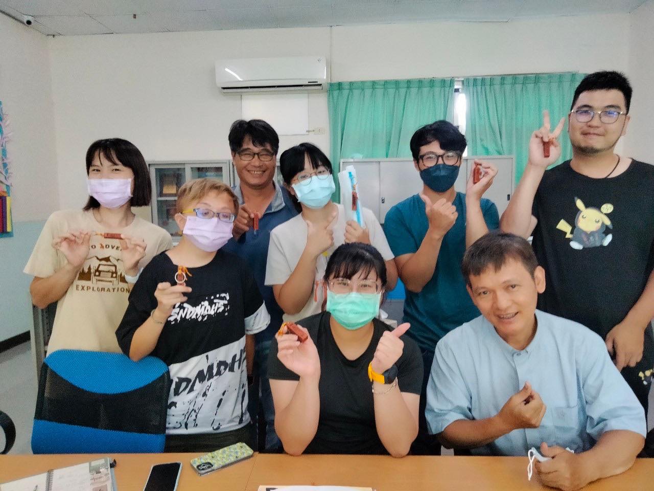 與洪神父的初次見面(標題圖檔)