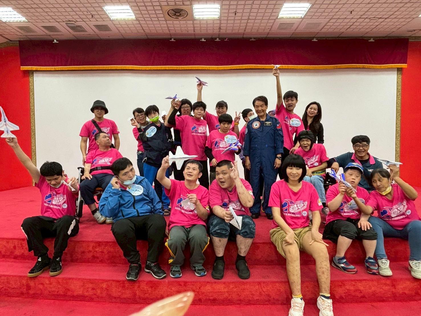 漢你一起翱翔希望朝聖之旅(標題圖檔)