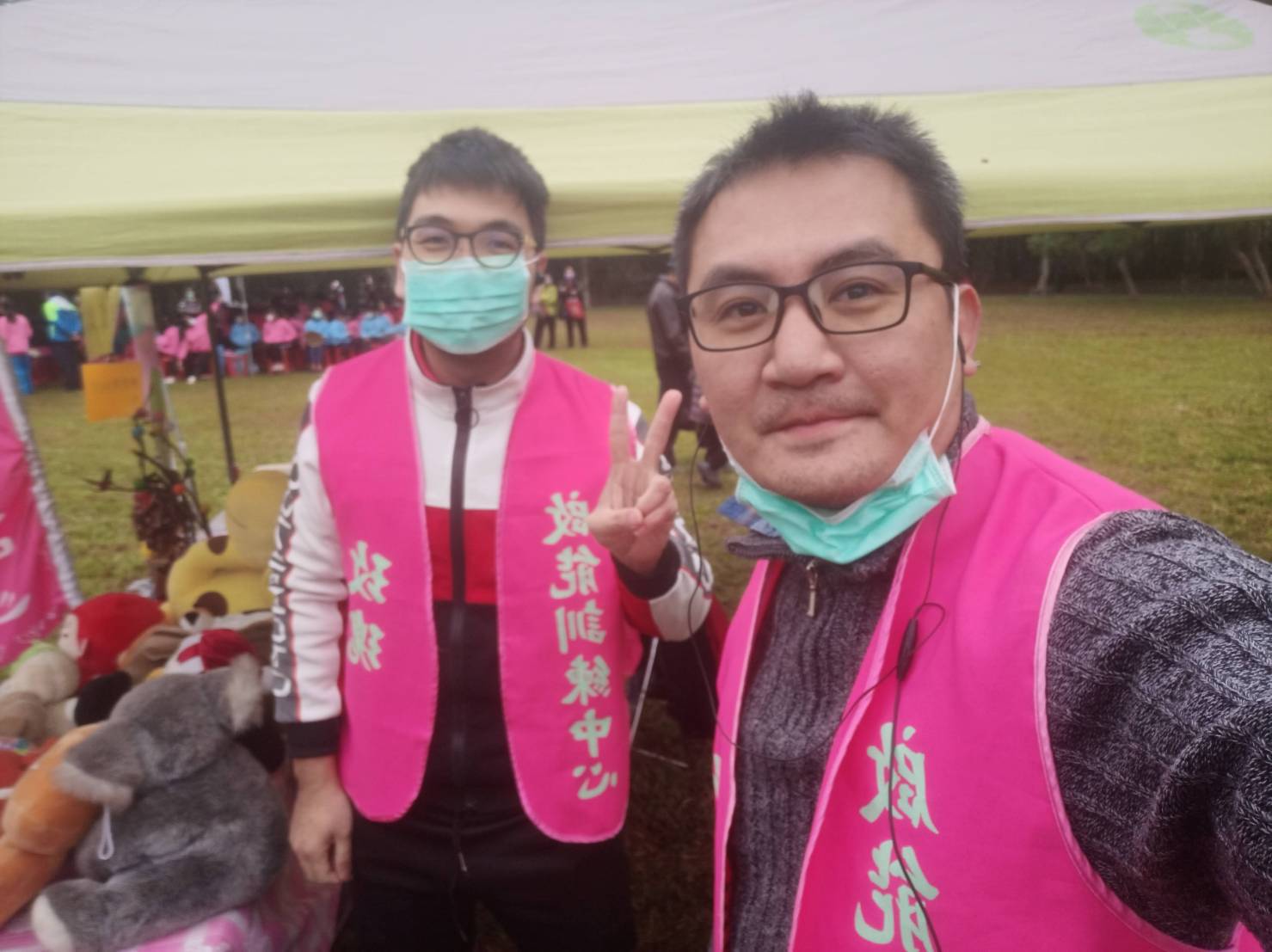 志工-德蕾莎修女：「我們無法做大事，但我們能以大愛做小事。」(標題圖檔)