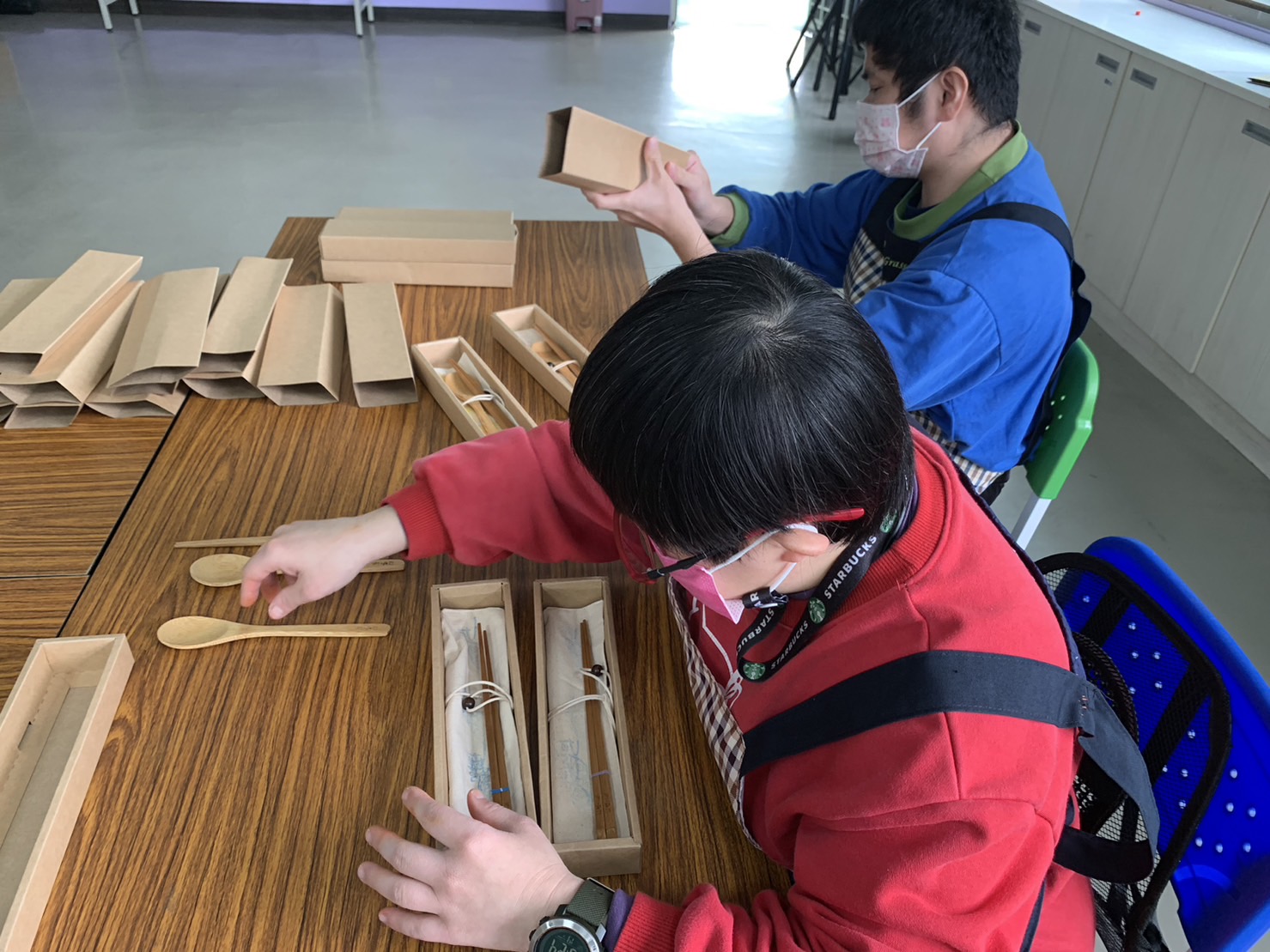 玫瑰之翼，由您賜與(標題圖檔)